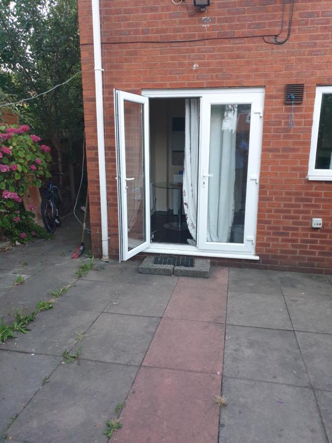 Splendid 3Bedrooms Home Manchester Exterior photo